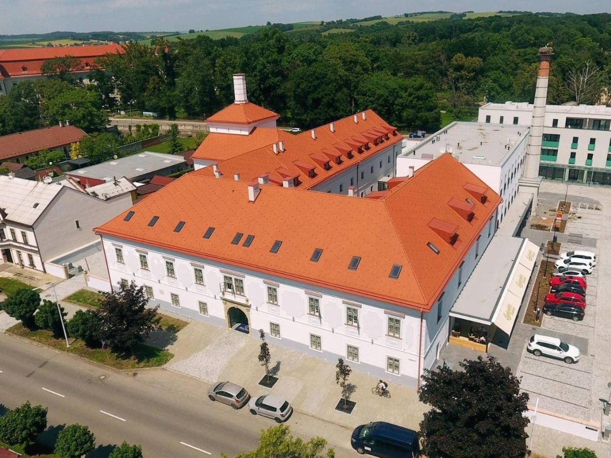 Hotel Pansky Pivovar Holešov Exterior foto