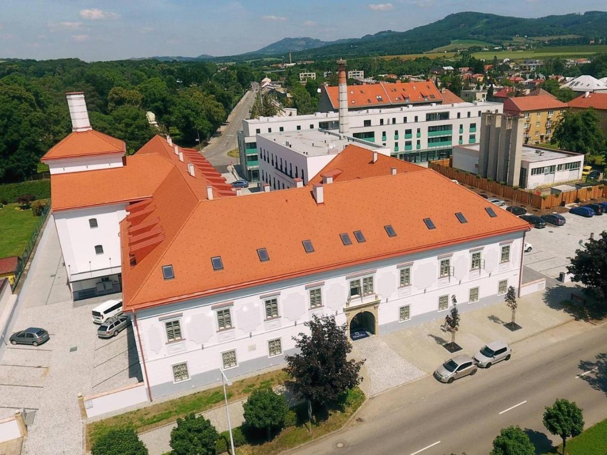 Hotel Pansky Pivovar Holešov Exterior foto